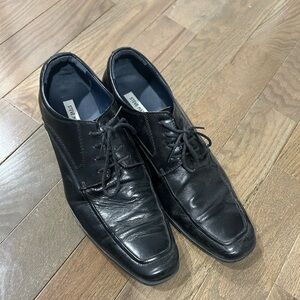 Steve Madden size 12 black leather dress shoes